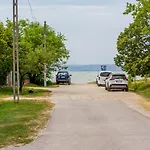 2br Lakeside Haven W Ac By Nw * Siofok