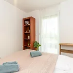 Appartement 2br Lakeside Haven W Ac By Nw Siófok
