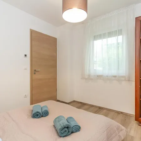 2br Lakeside Haven W Ac By Nw Siofok