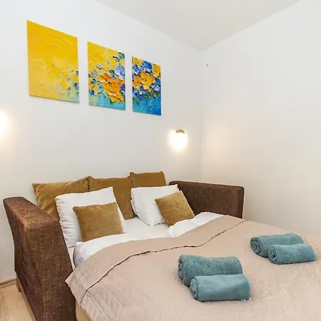 2br Lakeside Haven W Ac By Nw Siofok