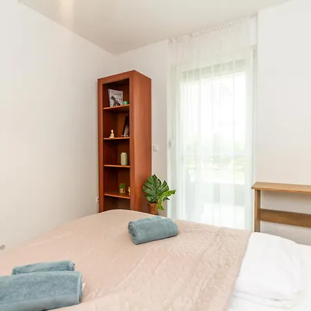 Daire 2br Lakeside Haven W Ac By Nw Siofok