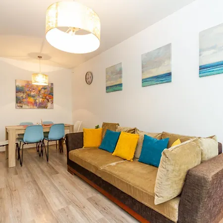 Daire 2br Lakeside Haven W Ac By Nw Siofok