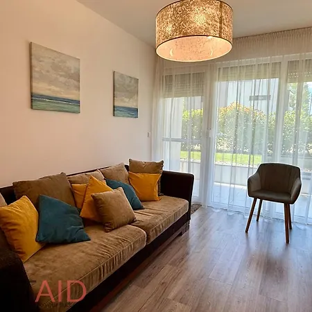 2br Lakeside Haven W Ac By Nw Apartman